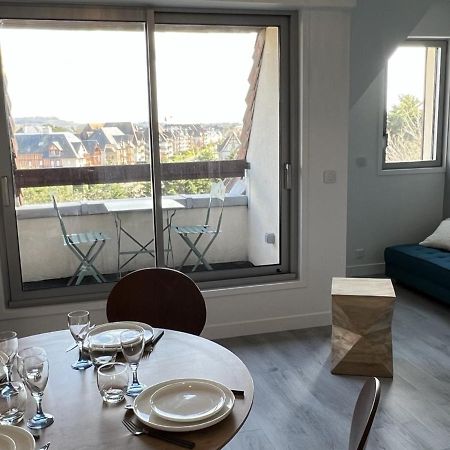 Cabourg : Duplex Renove 2 Pieces, Acces Direct Plage, Fibre, Parking, Cuisine Equipee, 4 Pers. - Fr-1-487-351 Exterior photo